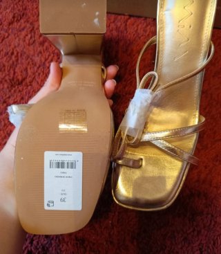 Sandalias Mim Doradas Talla 39 Nuevas