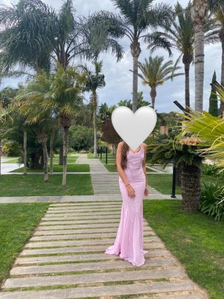 Vestido fiesta rosa pedrería talla S