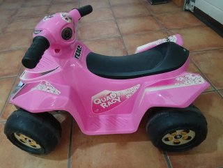 Moto Eléctrica Infantil Feber Quad Racy Rosa