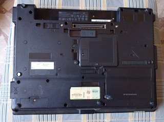 Scocca HP Compaq 6730b