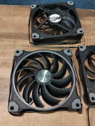 3x Ventiladores Alpenföhn Wing Boost 3 ARGB 140 mm
