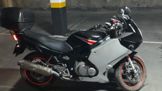 Suzuki GS500F