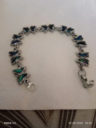 Pulsera mariposa esmaltada