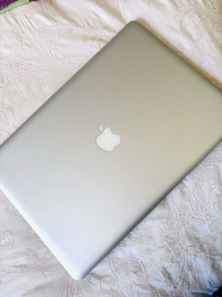 MacBook Pro Core Duo i7 Plata