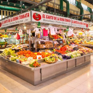 Traspaso paradas puestos en Mercado Ruzafa