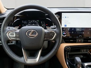 Lexus NX PREMIUM 4WD