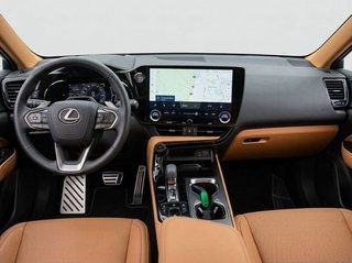 Lexus NX PREMIUM 4WD