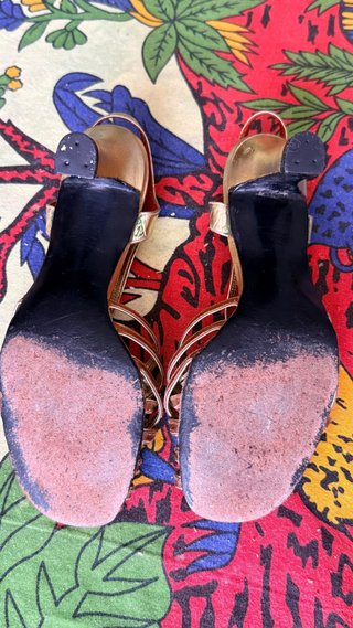 Sandalias YSL Vintage Oro y Rojo