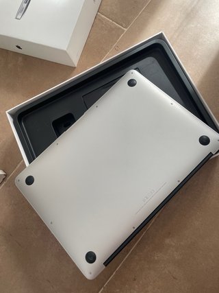 MacBook Air para piezas o reparar