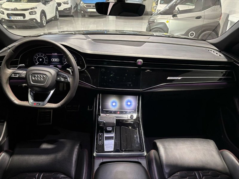 Audi Q8 2020, foto 9