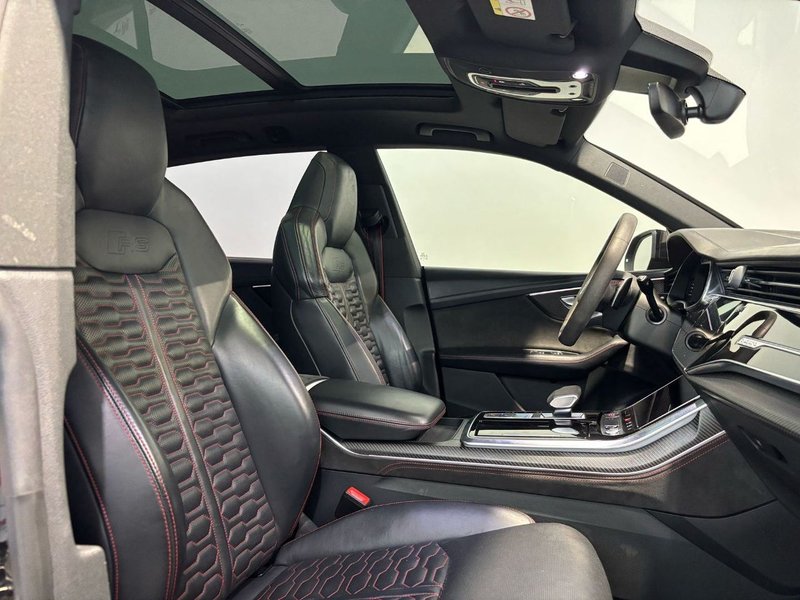 Audi Q8 2020, foto 19