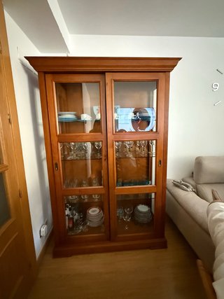 Vitrina madera cristal perfecto estado