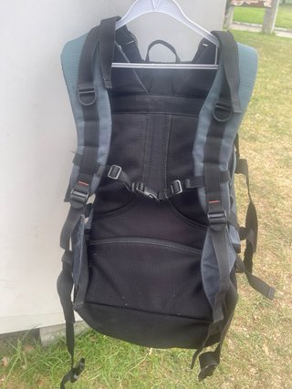 Mochila Caramel Tapioca Negra/Verde Azulado