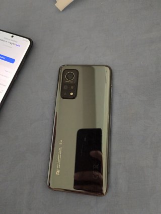 Xiaomi Mi 10T Pro 128GB marcas uso bordes pantalla