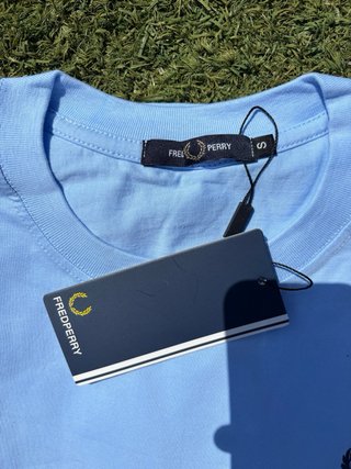 Camiseta Fred Perry Azul Cielo Talla S