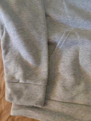 Tuta grigia Strett Wear calda e comoda alla moda