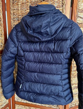 Anorak Napapijri azul con etiquetas