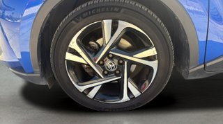 Toyota C-HR 180H Advance 135 kW (184 CV)