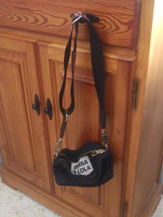 Bolso bandolera BIMBA Y LOLA negro