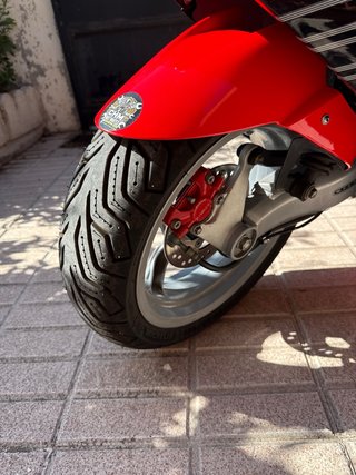 Aprilia Area 51 SBK Scooter