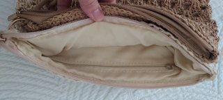 Bolso de rafia beige y camel