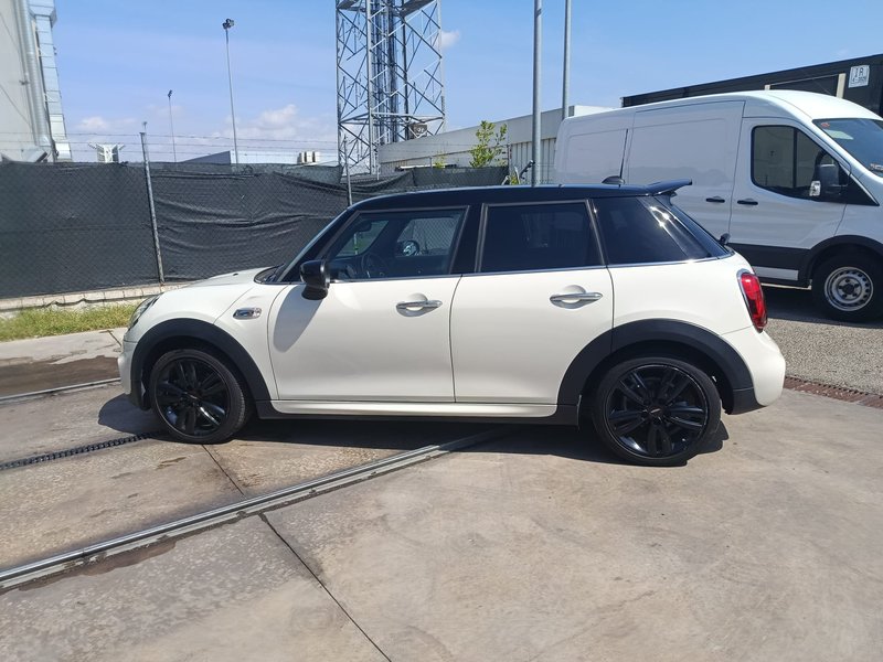 MINI Cooper 2020, foto 2