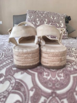 Sandalias de esparto beige