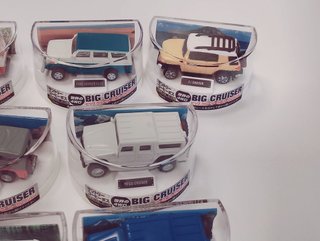 10 Miniaturas Toyota Land Cruiser Japón