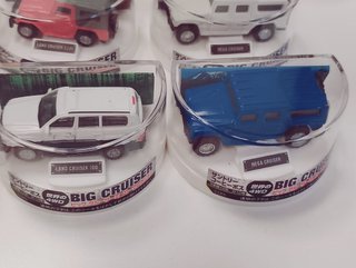 10 Miniaturas Toyota Land Cruiser Japón