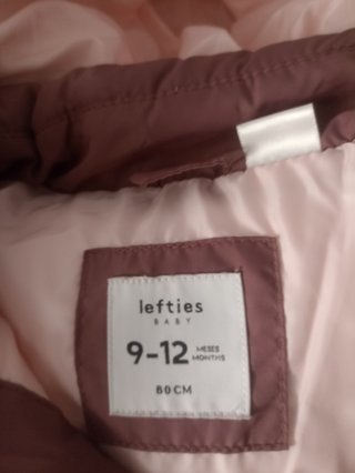 Chaquetón bebé morado 9-12 meses Lefties