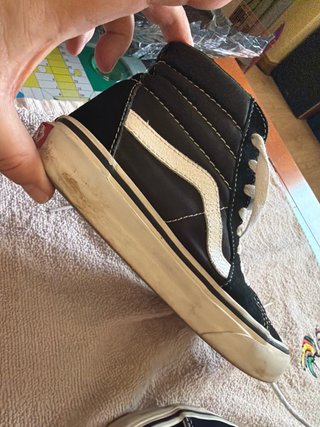 Zapatillas Vans SK8-HI black/black/white.