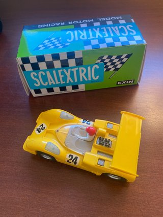 Scalextric Chaparral GT Amarillo