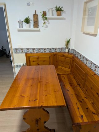 Mesa y banco rincón madera maciza