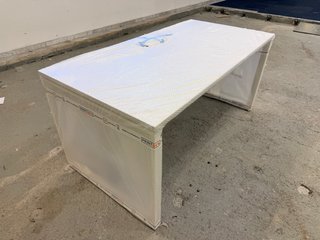 2 Mesas de oficina blanca madera y metal Negociabl