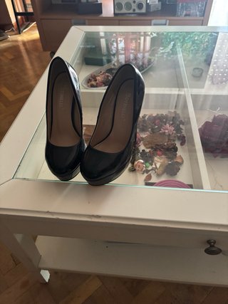Zapatos de tacón negros