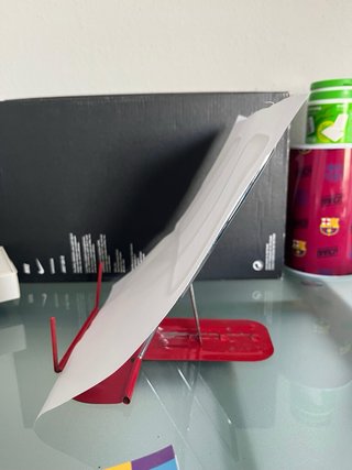 Supporto per libri rosso