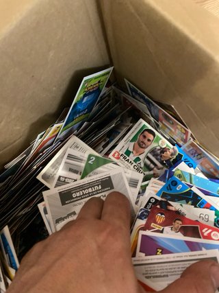 Lote de cromos de fútbol y variado