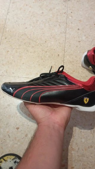 Zapatillas Puma Ferrari Future Kart Cat Negras Roj