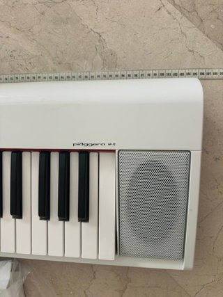Teclado Yamaha Piaggero NP-12 Bianco