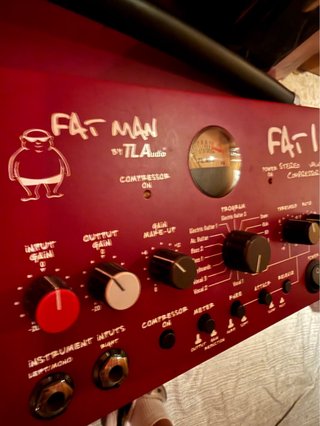 Compresor Válvulas TLAudio Fat Man FAT 1