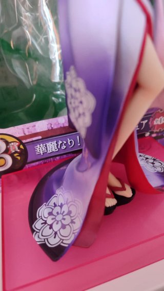 Ichiban Kuji One Piece Nico Robin Kimono B
