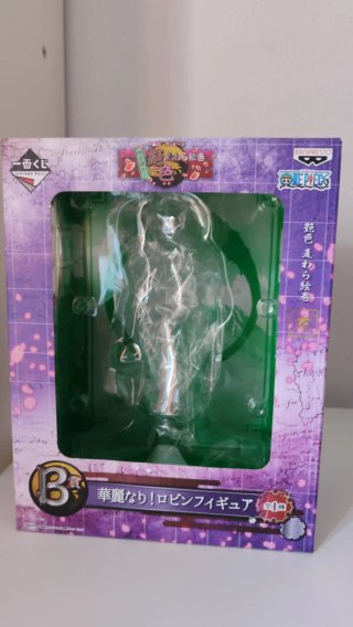 Ichiban Kuji One Piece Nico Robin Kimono B