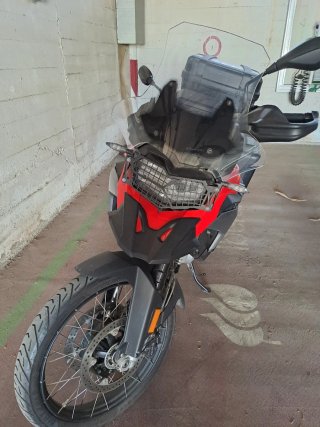 Urge vender BMW F 850 GS  - Como Nueva