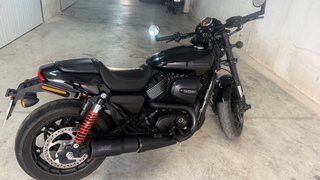 Harley Davidson streed 750 Negra