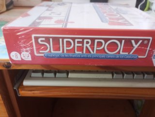 Juego Superpoly Edición Deluxe en Catalán