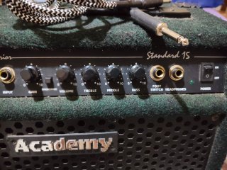 AMPLIFICATORE PER CHITARRA ELETTRICA E PEDALERA KORG