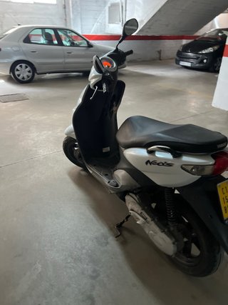 Yamaha Neo's 49cc Blanca