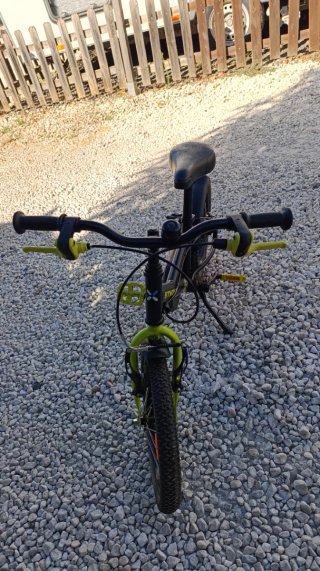Bicicleta infantil BTWIN 16 buen estado