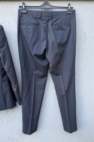 Completo uomo nuovo TG. 48 OVS