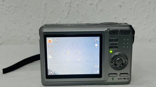 Cámara Digital Vintage Y2K Nytech DC-7200 (7.0 MP)